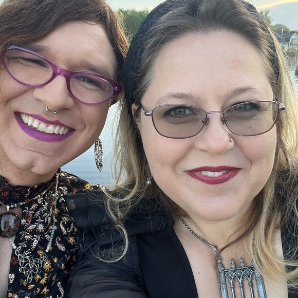 Meet your Posher, Liz - Picture 6 of 10